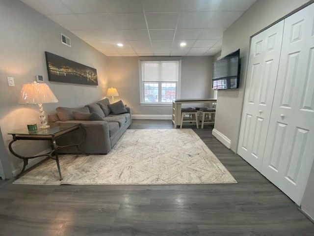 223 4th St, Irwin, PA 15642