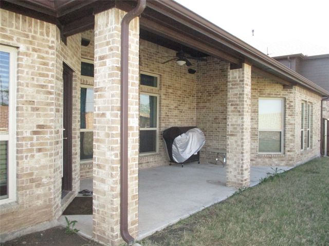 912 Egret Lane, Forney, TX 75126
