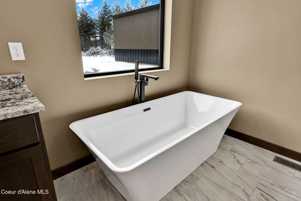 969 Flying Geese Way, Blanchard, ID 83804 photo 10