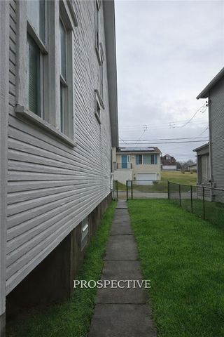 1808 Coursin St, Mckeesport, PA 15132