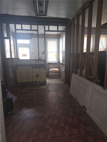 1808 Coursin St, Mckeesport, PA 15132