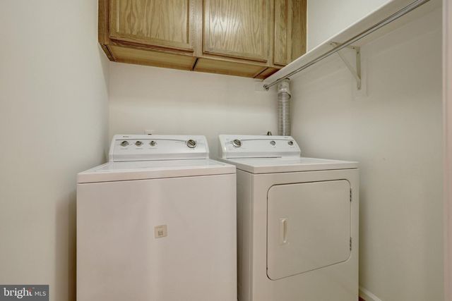 1258 WOODBROOK CT, Reston, VA 20194