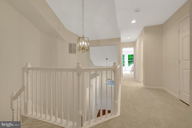 1258 WOODBROOK CT, Reston, VA 20194