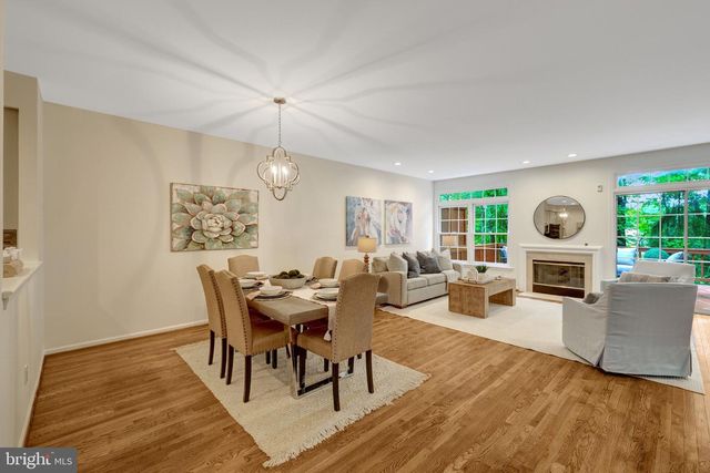 1258 WOODBROOK CT, Reston, VA 20194