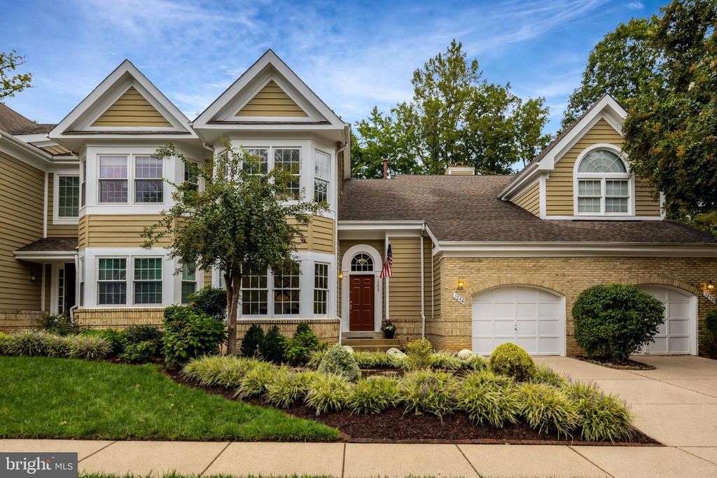 1258 WOODBROOK CT, Reston, VA 20194