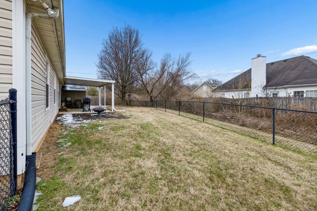 2514 Moore Way, La Vergne, TN 37086