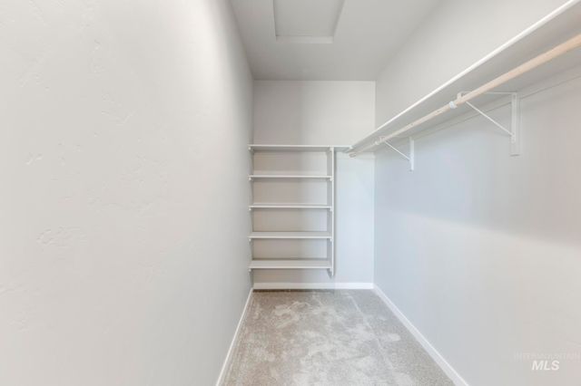 8305 E Bright Angel Dr, Nampa, ID 83687