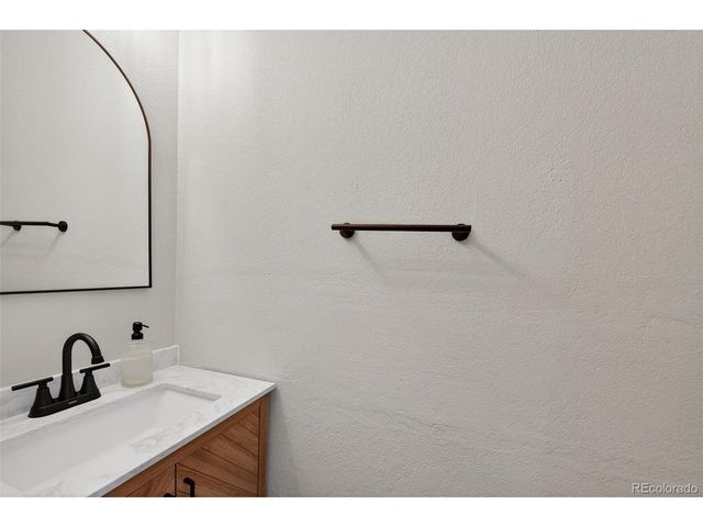 8188 S Fillmore Cir, Centennial, CO 80122