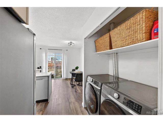 8188 S Fillmore Cir, Centennial, CO 80122