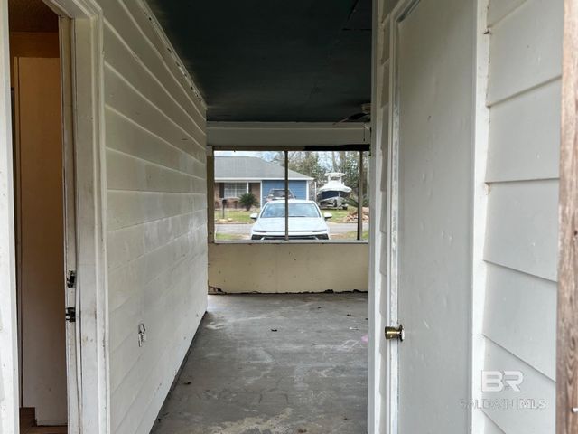 72 Grimes Lane, Loxley, AL 36551