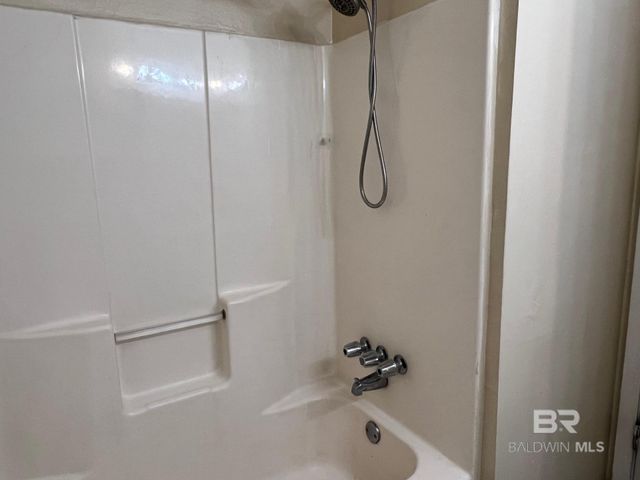 72 Grimes Lane, Loxley, AL 36551