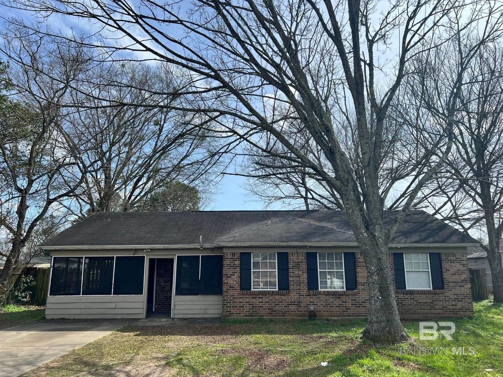 72 Grimes Lane, Loxley, AL 36551