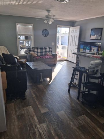 356 Mockingbird Avenue, Fort Pierce, FL 34982