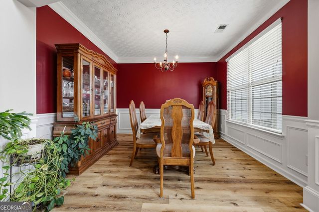 89 Seminole Trl, Fort Mitchell, AL 36856