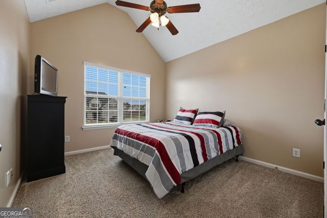 89 Seminole Trl, Fort Mitchell, AL 36856