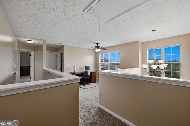 89 Seminole Trl, Fort Mitchell, AL 36856
