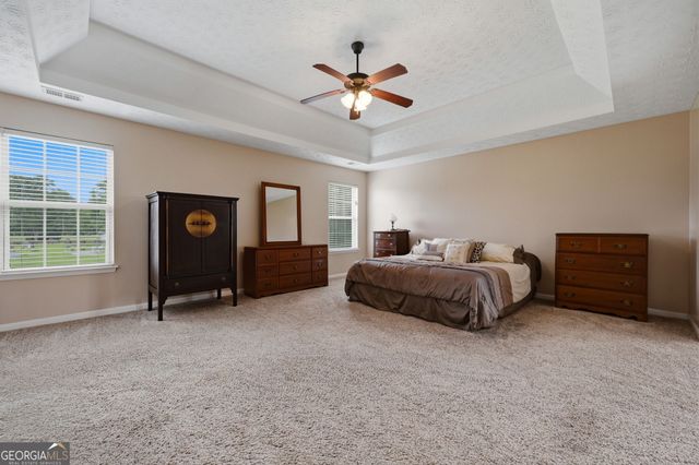 89 Seminole Trl, Fort Mitchell, AL 36856
