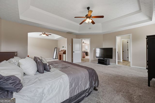 89 Seminole Trl, Fort Mitchell, AL 36856