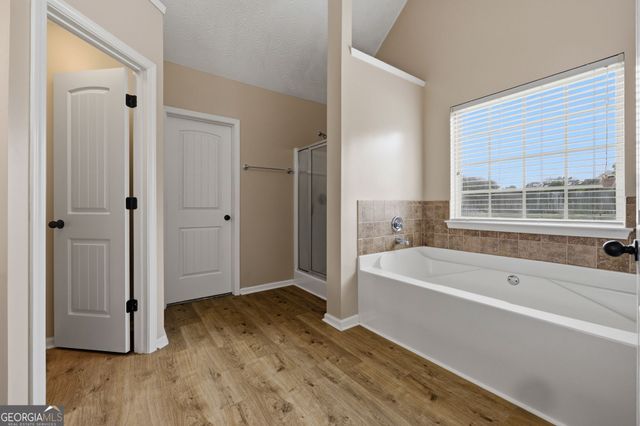 89 Seminole Trl, Fort Mitchell, AL 36856