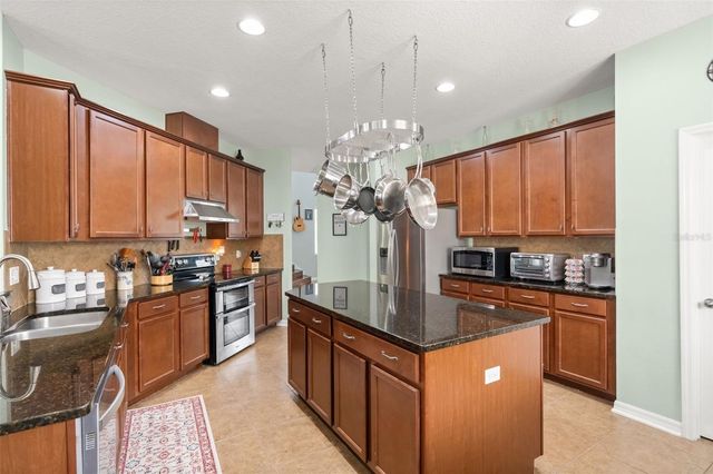 648 CORTONA DRIVE, Orlando, FL 32828