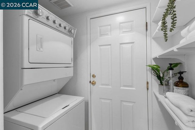 7298 Cronin Cir, Dublin, CA 94568