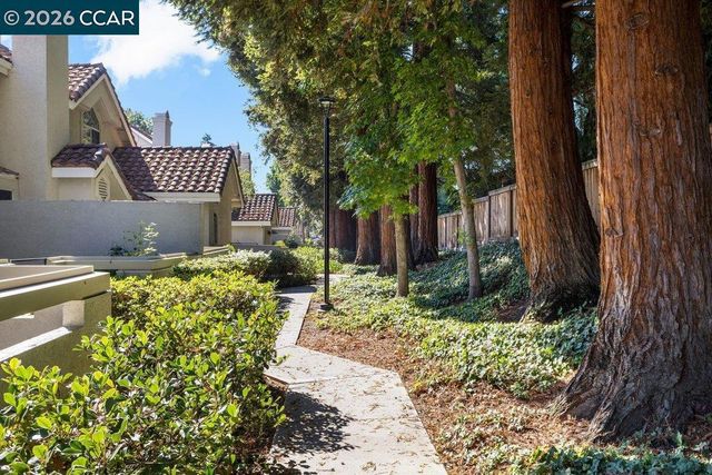 7298 Cronin Cir, Dublin, CA 94568