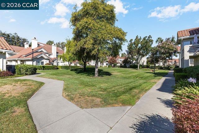 7298 Cronin Cir, Dublin, CA 94568