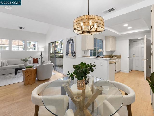 7298 Cronin Cir, Dublin, CA 94568