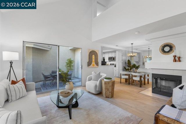 7298 Cronin Cir, Dublin, CA 94568