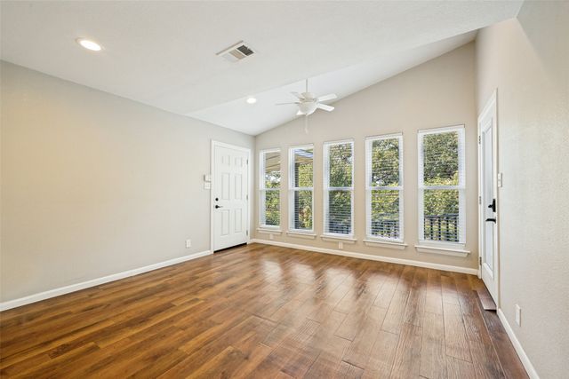 1504 Briarwood Boulevard, Arlington, TX 76013