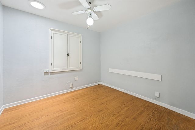 1504 Briarwood Boulevard, Arlington, TX 76013