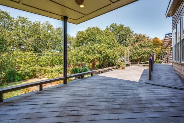 1504 Briarwood Boulevard, Arlington, TX 76013