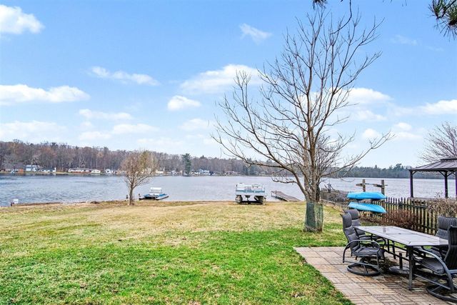 1388 Vining Road, Greenville, MI 48838