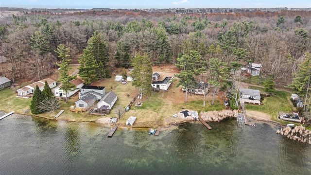 1388 Vining Road, Greenville, MI 48838