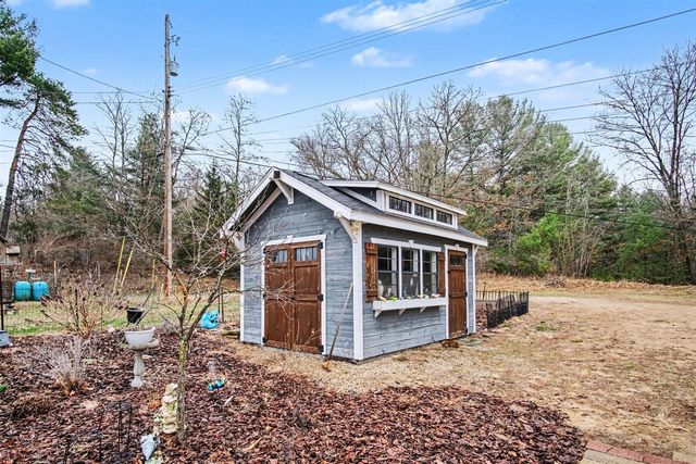 1388 Vining Road, Greenville, MI 48838