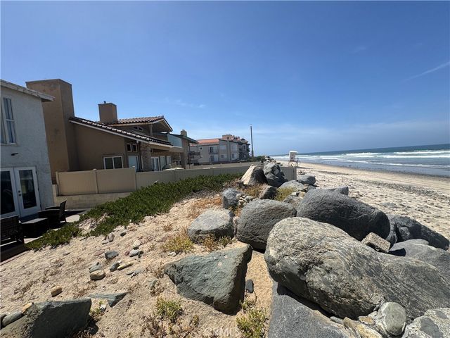 1398 Seacoast B, Imperial Beach, CA 91932