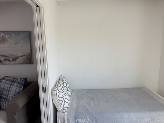 1398 Seacoast B, Imperial Beach, CA 91932