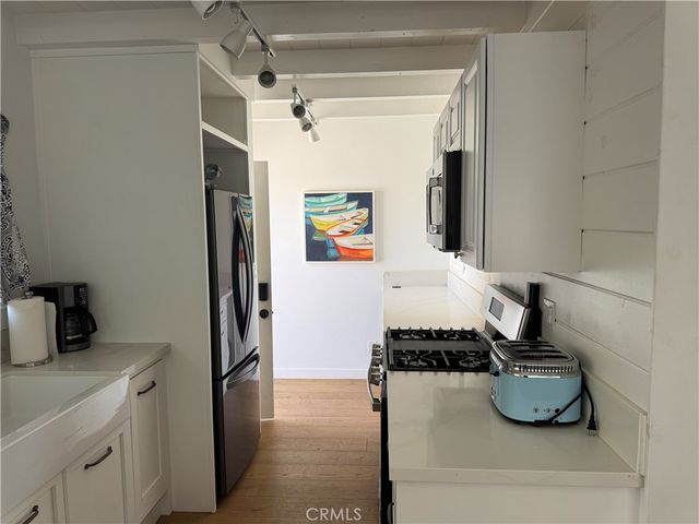 1398 Seacoast B, Imperial Beach, CA 91932