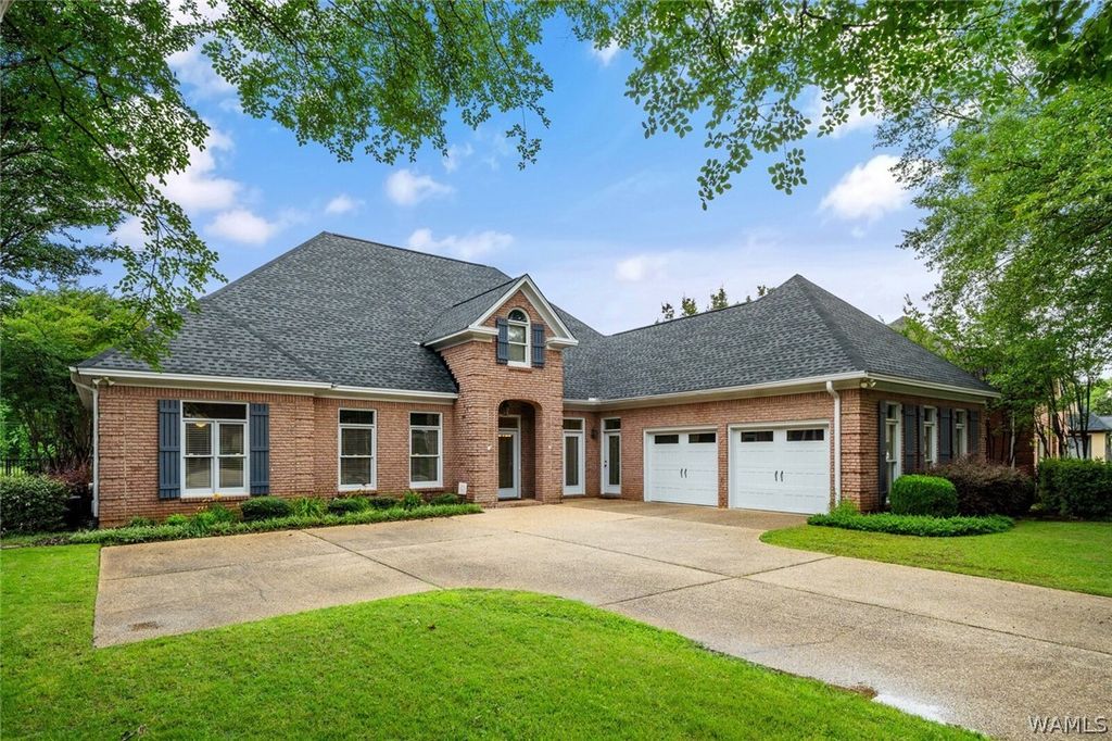 1506 River Ro Drive, Tuscaloosa, AL 35406