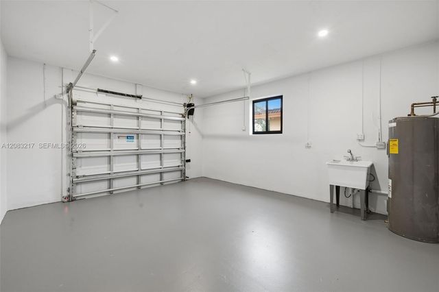 5309 Hayes Street, Hollywood, FL 33021
