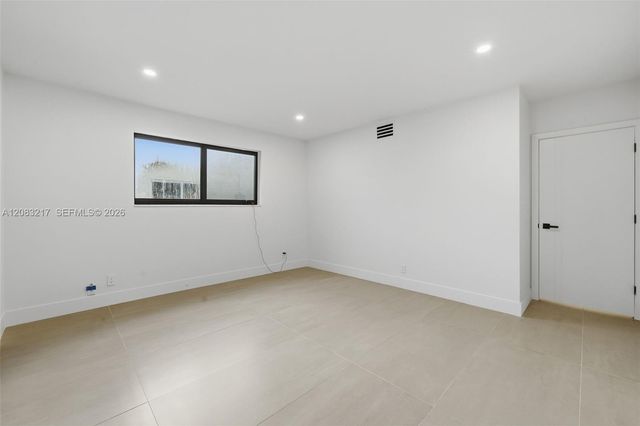5309 Hayes Street, Hollywood, FL 33021