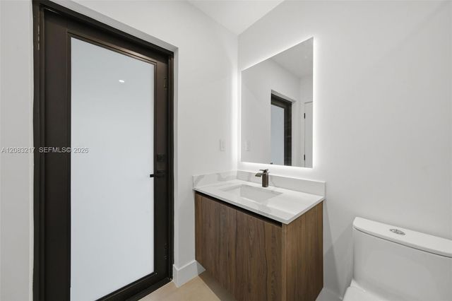 5309 Hayes Street, Hollywood, FL 33021