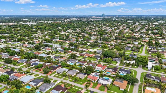 5309 Hayes Street, Hollywood, FL 33021