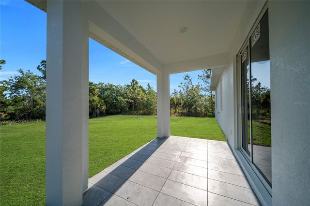 885 BARCIA STREET E, Lehigh Acres, FL 33974