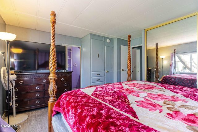 2330 E Avenue J 8 121, Lancaster, CA 93535