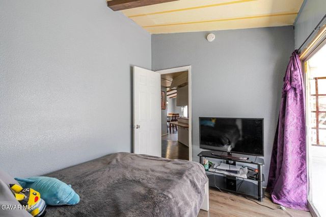 2330 E Avenue J 8 121, Lancaster, CA 93535