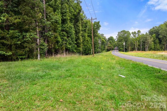 9225 Robinson Church Road, Charlotte, NC 28215