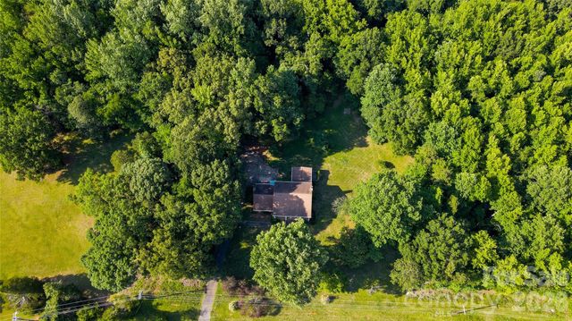 9225 Robinson Church Road, Charlotte, NC 28215