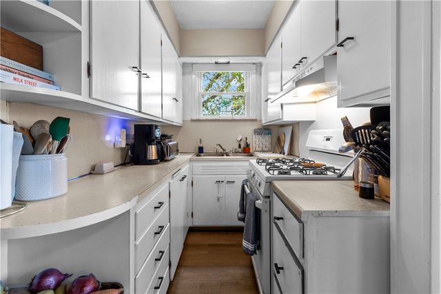 647 Pleasant Valley Parkway, Providence, RI 02908