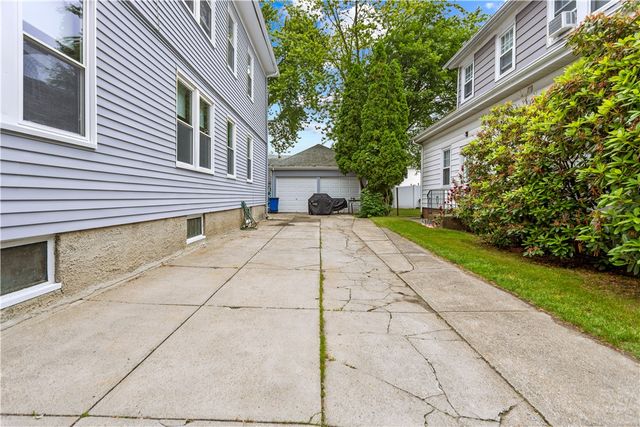 647 Pleasant Valley Parkway, Providence, RI 02908